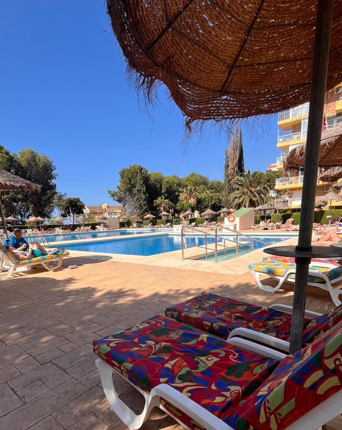 Coastal Feeling, Pools & Views Apt Agata Benalmádena Esterno foto